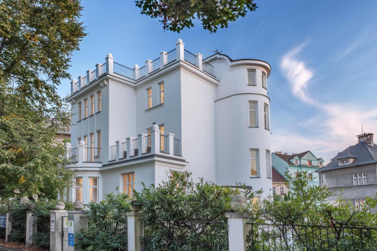 Apartments Villa Whitehouse Ostrava Kültér fotó