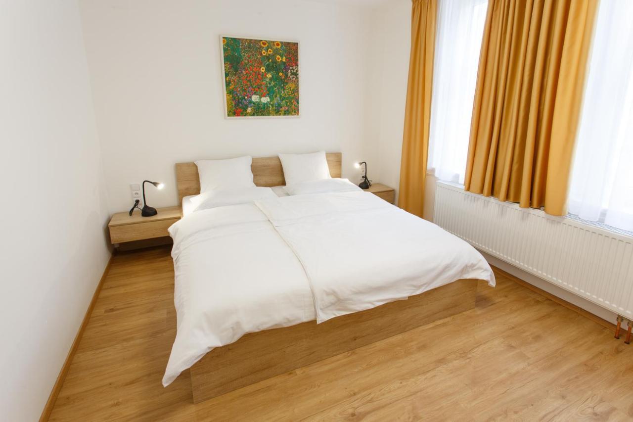 Apartments Villa Whitehouse Ostrava Kültér fotó