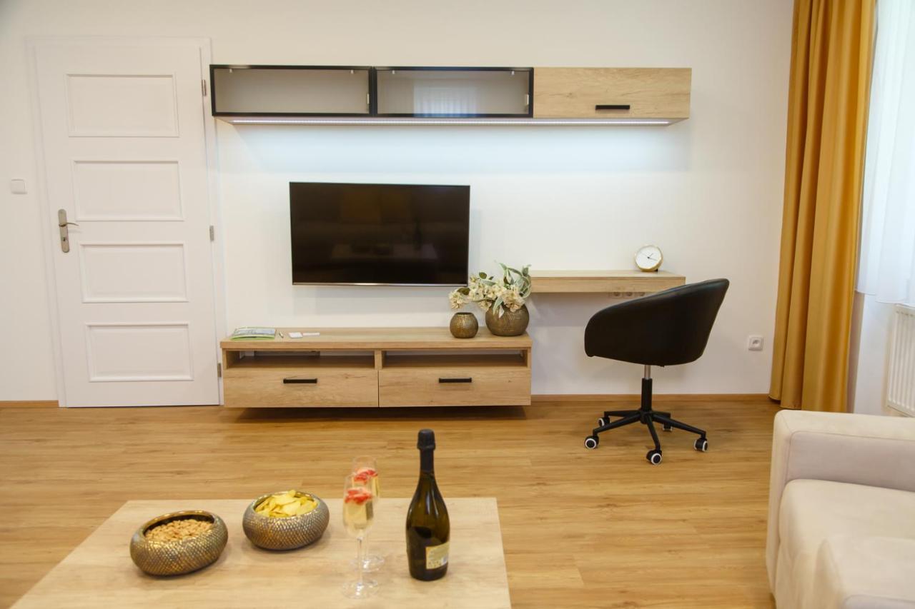 Apartments Villa Whitehouse Ostrava Kültér fotó