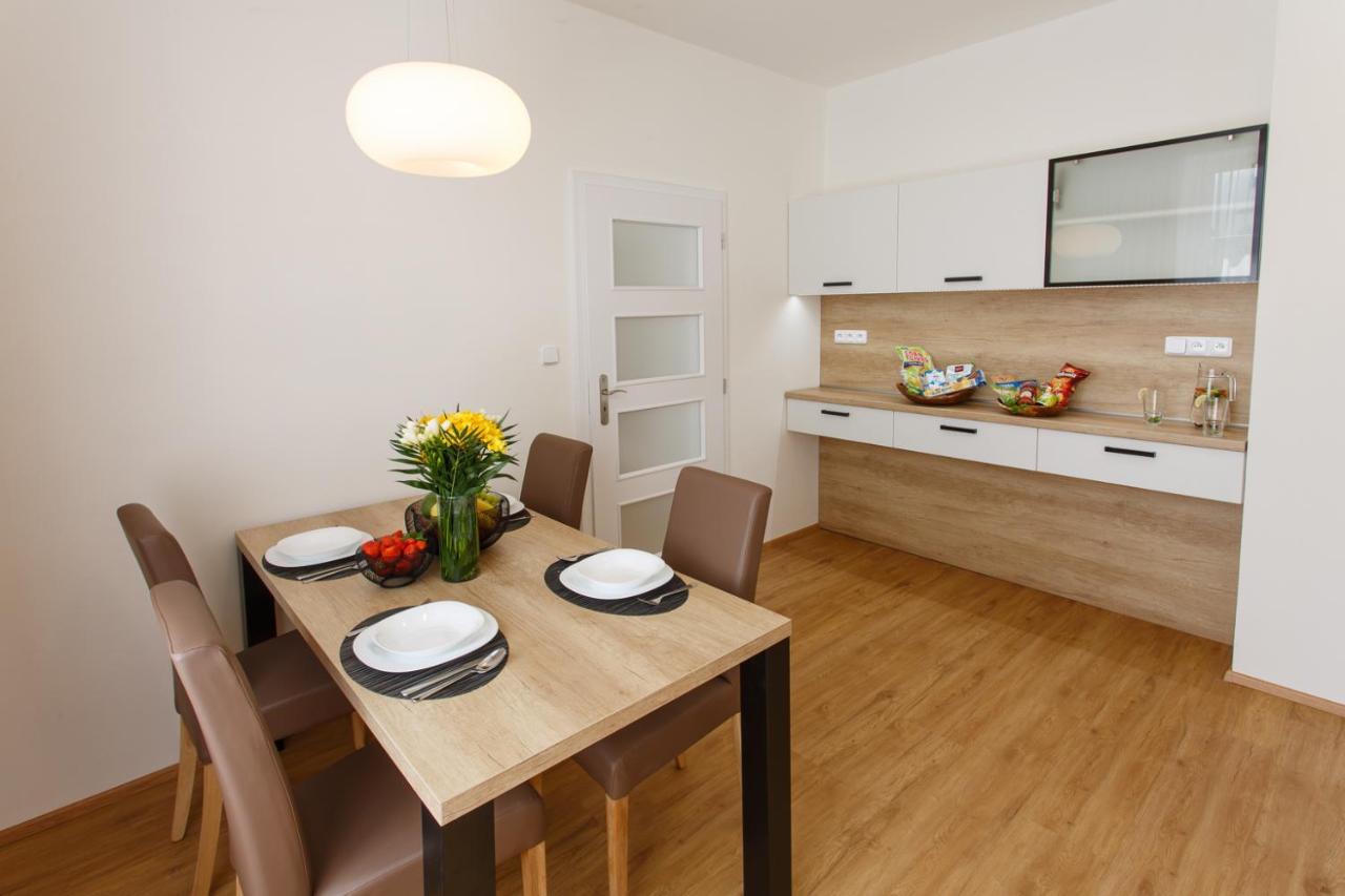 Apartments Villa Whitehouse Ostrava Kültér fotó