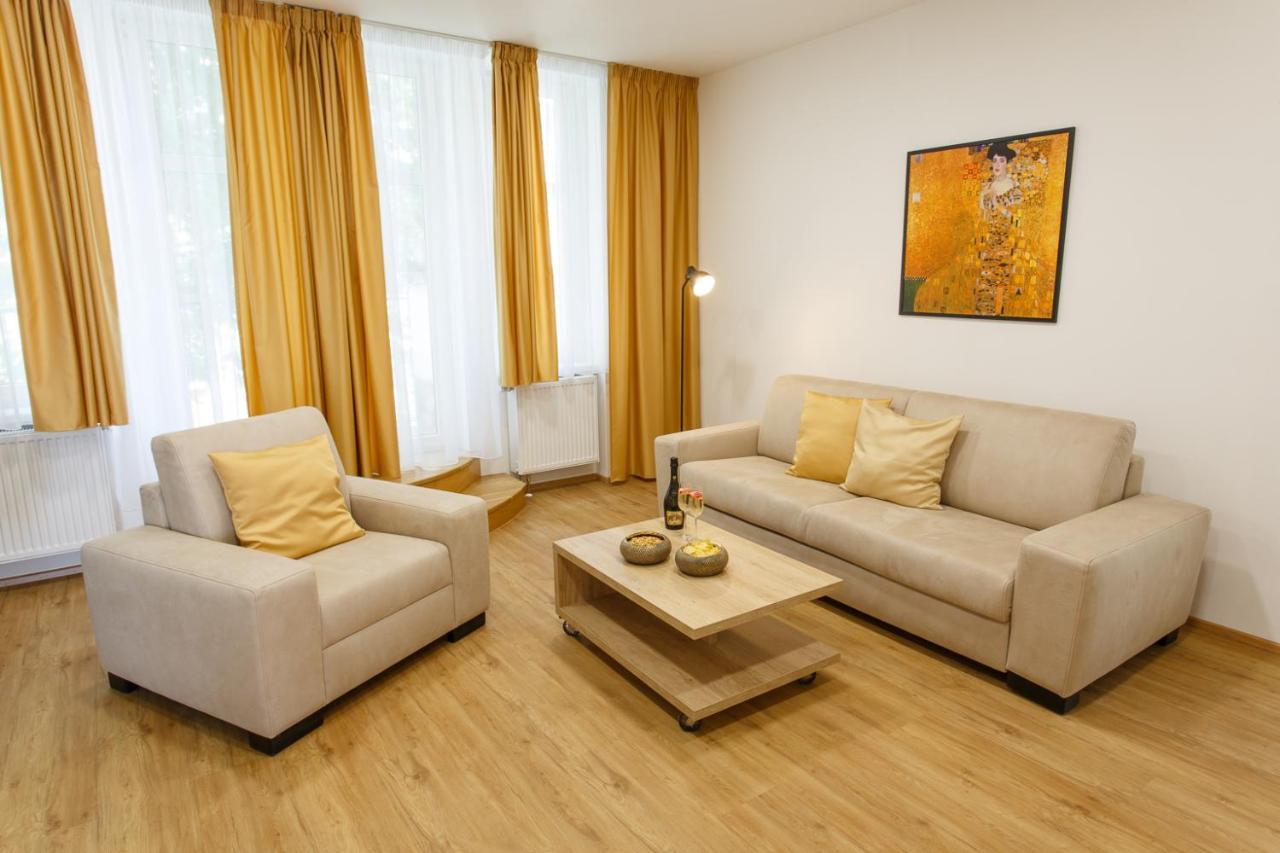 Apartments Villa Whitehouse Ostrava Kültér fotó